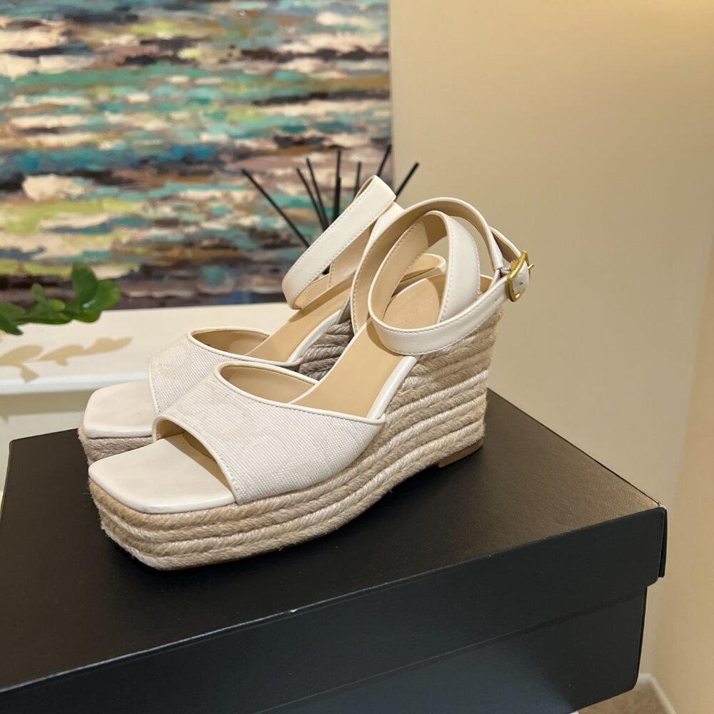 Coach Cream Platform Sandals - Picture 4 of 4